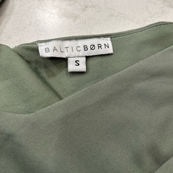 Baltic Born Women's Camden Town Midi Dress Ruched Green Sage Size Small - Picture 8 of 14